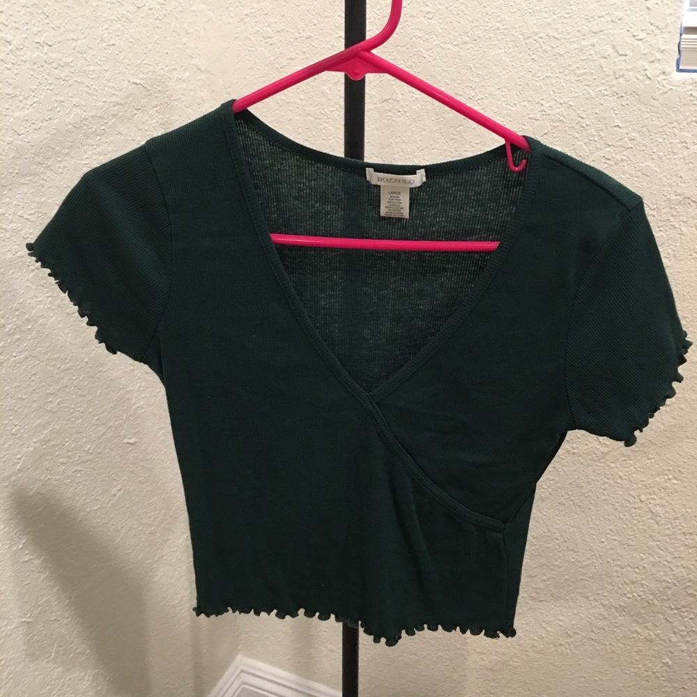 Green crop top